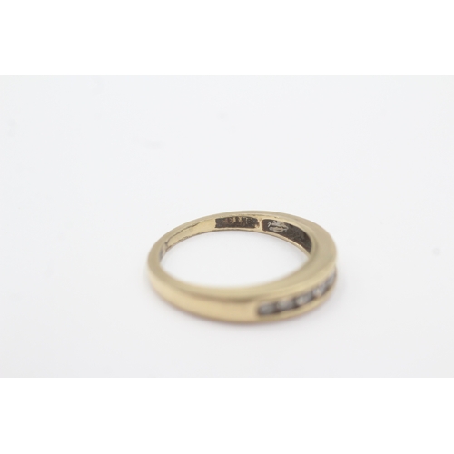 80 - 9ct gold diamond half eternity ring (2.4g) Size M 1/2