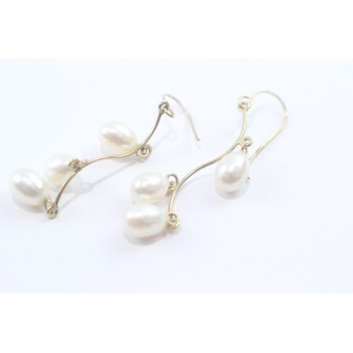 82 - 9ct gold cultured pearl drop earrings (2.3g)