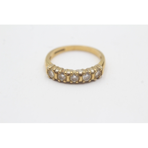 85 - 18ct gold diamond five stone ring (2.9g) Size L