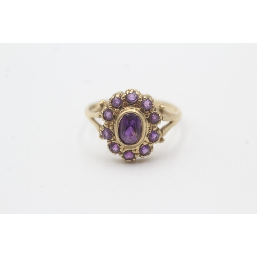 93 - 9ct gold amethyst cluster ring (2.9g) Size O 1/2