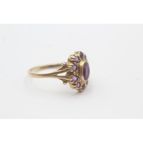 93 - 9ct gold amethyst cluster ring (2.9g) Size O 1/2