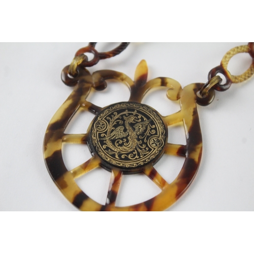 143 - Antique Victorian Tortoise Shell Necklace With Static Pendant 20g