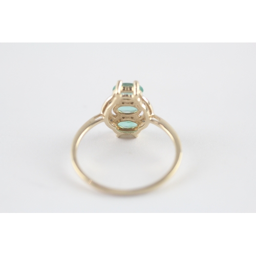117 - 9ct gold emerald diamond dress ring (2g) Size P 1/2