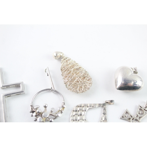 284 - Collection of Sterling Silver St Christopher Pendants inc. Cross, Heart x 8 (60g)
