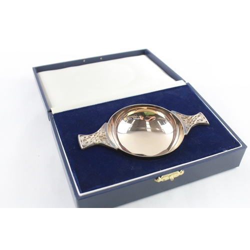 302 - Vintage Edinburgh Sterling Silver Quaich Dish Boxed 76g