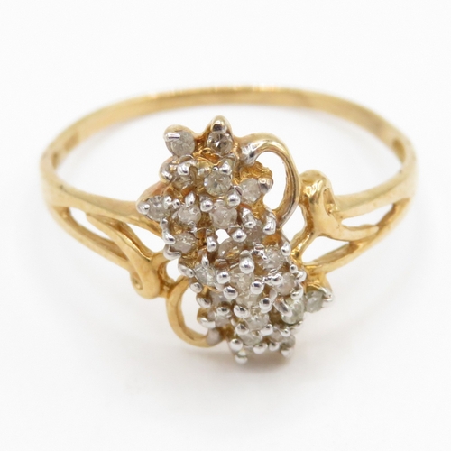 128 - 9ct gold diamond cluster ring (1.3g) Size O