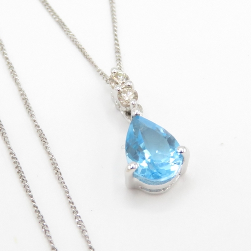 9ct gold topaz & diamond pendant necklace (1.2g)