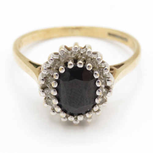 175 - 9ct gold sapphire diamond cluster ring (2.2g) Size L