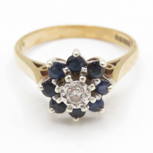 210 - 9ct gold sapphire diamond cluster ring (2.6g) Size M