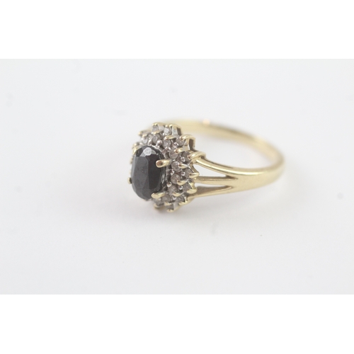 143 - 9ct gold sapphire diamond cluster ring (2.6g) Size M