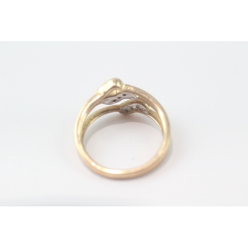 220 - 9ct gold diamond dress ring (3.4g) Size N