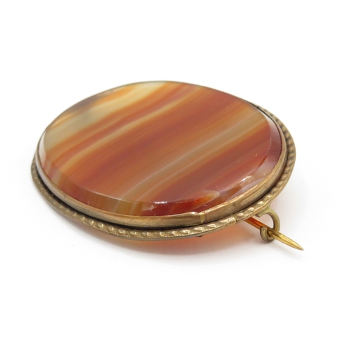 207 - Antique Agate Slice Brooch (16.7g)