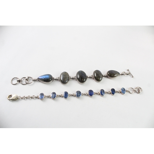 221 - Collection of Sterling Silver Gemstone Bracelets inc. Labradorite x 2 (45g)