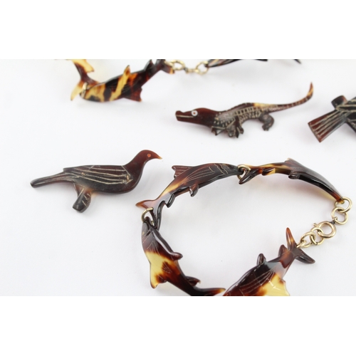 236 - Collection of Tortoise Shell Animal Jewellery, inc. Birds, Fish x 7 (25g)