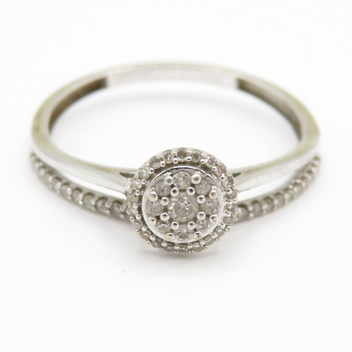 120 - 9ct gold diamond wedding set ring (1.5g) Size O