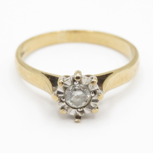 189 - 9ct gold illusion set diamond solitaire ring (1.7g)