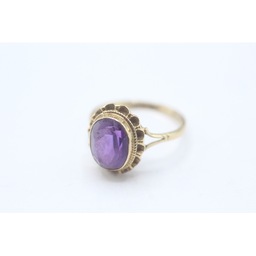 101 - 9ct gold amethyst dress ring (2.3g) Size N