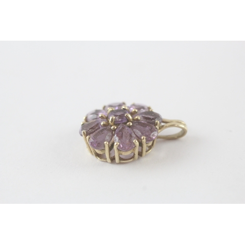 102 - 9ct gold amethyst cluster pendant (4.6g)