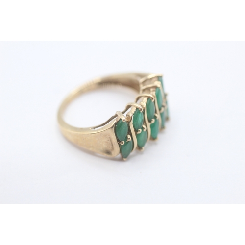 107 - 9ct gold emerald dress ring (3.3g) Size N 1/2
