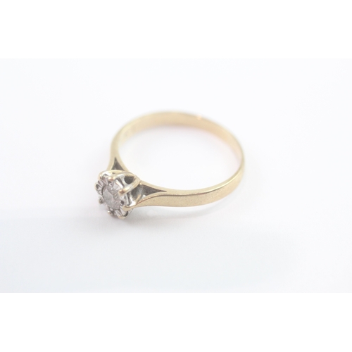189 - 9ct gold illusion set diamond solitaire ring (1.7g)