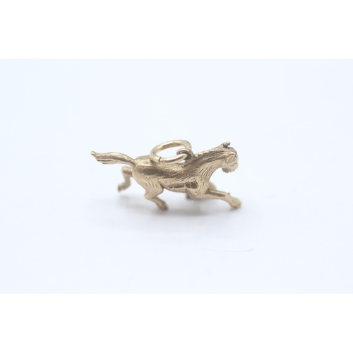 55 - 9ct gold vintage horse charm (2.8g)
