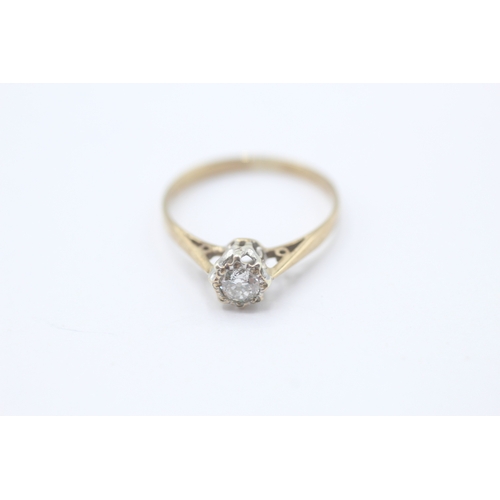 76 - 9ct gold diamond solitaire ring (1.1g) Size J 1/2