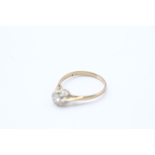 76 - 9ct gold diamond solitaire ring (1.1g) Size J 1/2