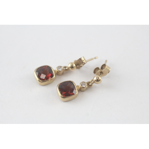 77 - 9ct gold garnet & diamond drop earrings (2.2g)