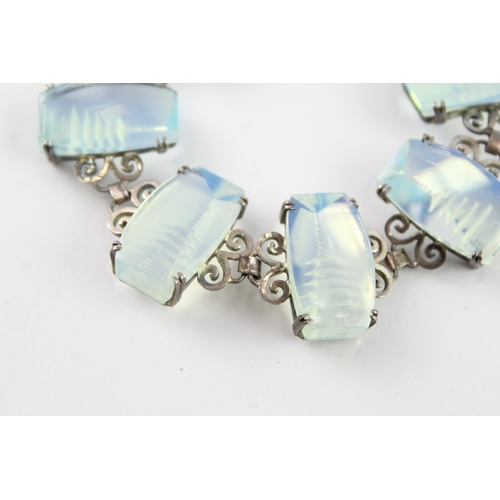 232 - Collection of Sterling Silver Oriental Jewellery, inc. Carved, Gemstone x 2 (39g)