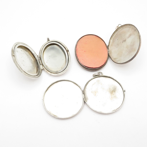 219 - 3 x Sterling Silver Etched Foliate Lockets - 49.7g