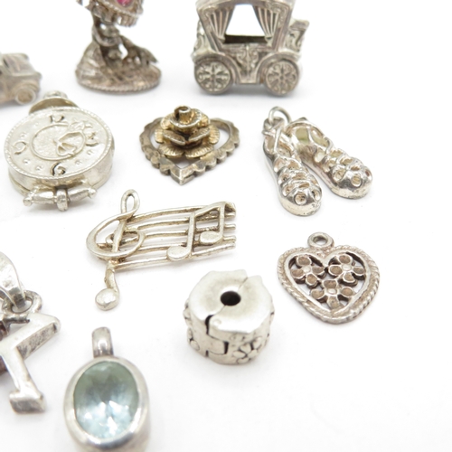 229 - Collection of Mixed Grade Silver Charms inc K, Car and Heart - 32.3g