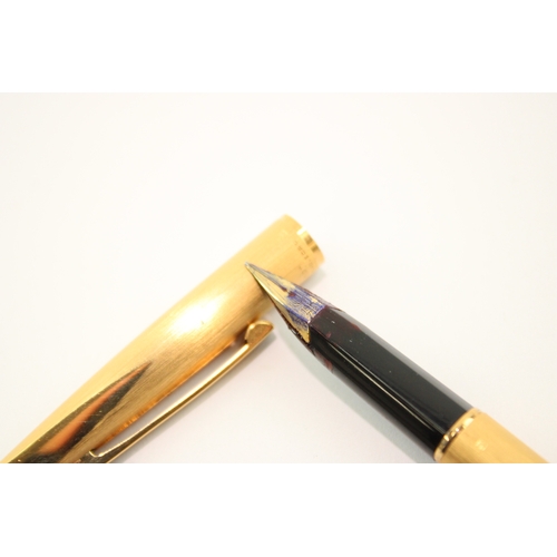 375 - Vintage Waterman Gold Plated Fountain Pen 18ct Gold Nib WRITING