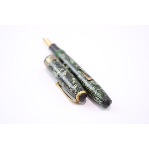 380 - Vintage Conway Stewart 58 Green Fountain Pen 14ct Gold Nib Writing