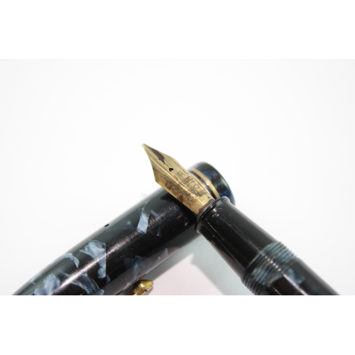 387 - Vintage Conway Stewart 58 Navy Fountain Pen 14ct Gold Nib Writing