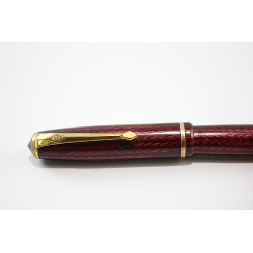 392 - Vintage Conway Stewart 28 Red Fountain Pen 14ct Gold Nib Writing