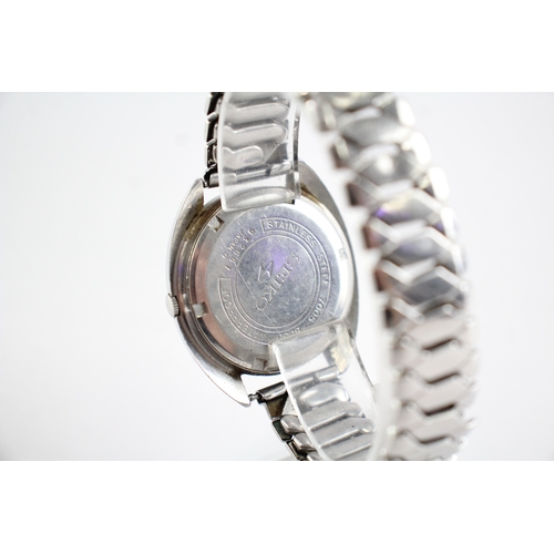 363 - Vintage Seiko Watch Automatic WATCH RUNS