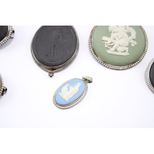 207 - Collection of Sterling Silver Wedgwood Jewellery, inc. Jasperware x 8 (64g)
