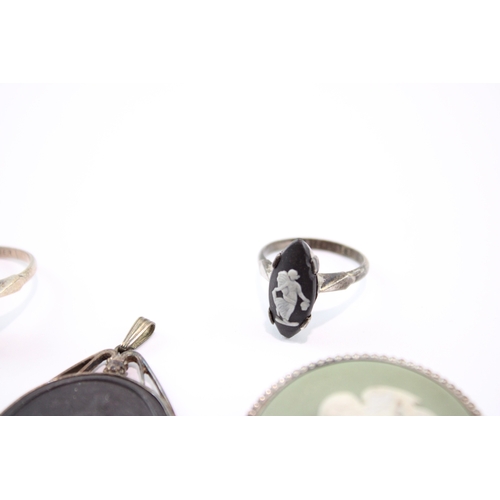 207 - Collection of Sterling Silver Wedgwood Jewellery, inc. Jasperware x 8 (64g)