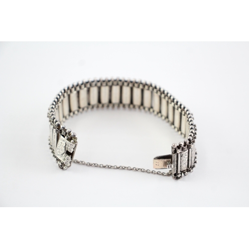 211 - Sterling Silver Antique Bracelet, w/ Etched, Safety Chain, Box Clasp (37g)