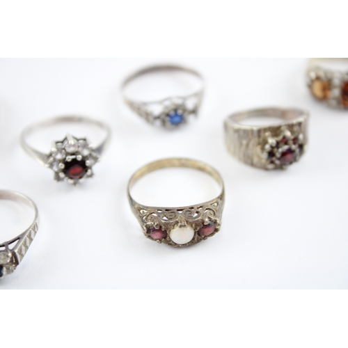231 - Collection of Sterling Silver Rings, inc. Mid Century, Opal, Garnet x 7 (22g)