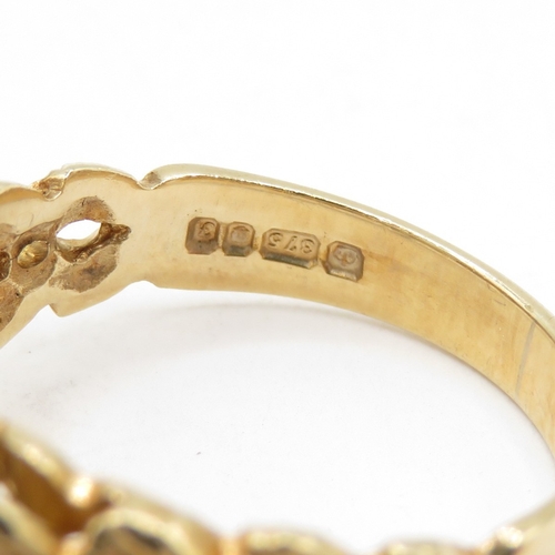 117 - 9ct Gold Sapphire & Diamond Dress Ring, Hallmarked London (3.5g) Size M