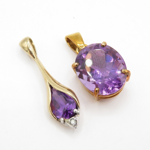 189 - Pair of 9ct gold pendants inc amethyst and diamond  (2.6g)