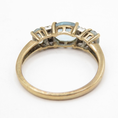 195 - 9ct gold topaz and diamond dress ring  (2.8g) Size O 1/2