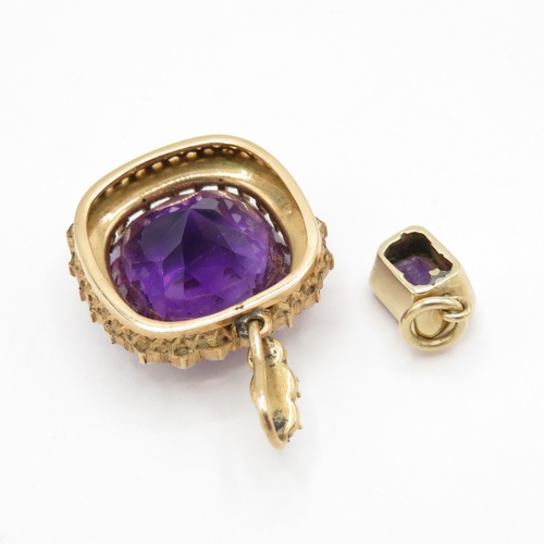 197 - Pair of 9ct gold pendants inc amethyst and seed pearl (5.9g)