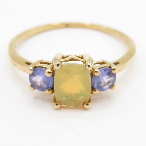 79 - 9ct gold opal & tanzanite trilogy ring (1.7g) Size P