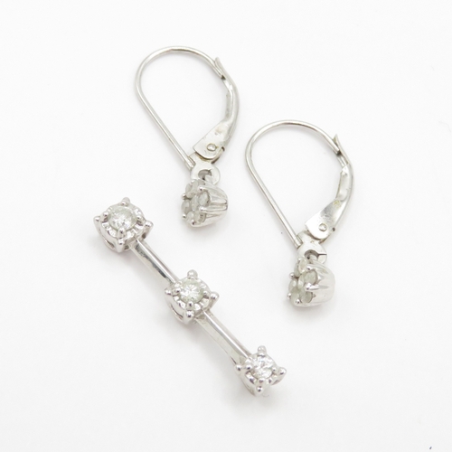 98 - 2x 9ct gold diamond drop pendant & earrings (1.8g)