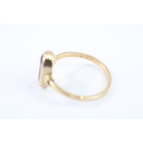 36 - 9ct gold amethyst dress ring (2.2g) Size M