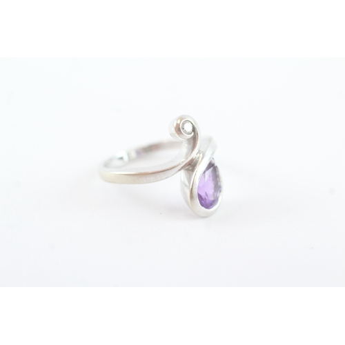 78 - 9ct gold pear cut amethyst & diamond dress ring (4g) Size M