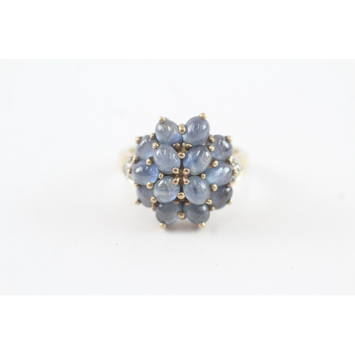 82 - 9ct gold diamond and sapphire cluster ring (5g) Size N