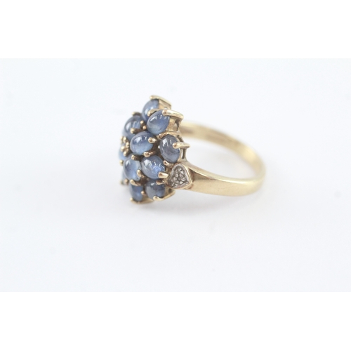 82 - 9ct gold diamond and sapphire cluster ring (5g) Size N